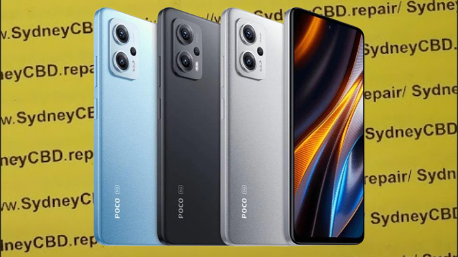 Does POCO X4 GT have Amoled display?