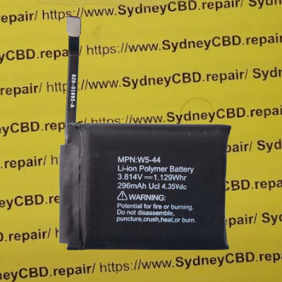 Can Apple Watch Series 5 44mm battery be replaced?
