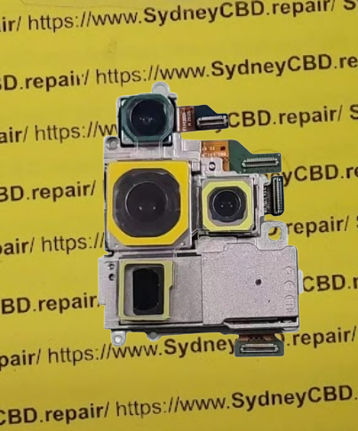 Why is my Samsung S23 Ultra camera blurry?