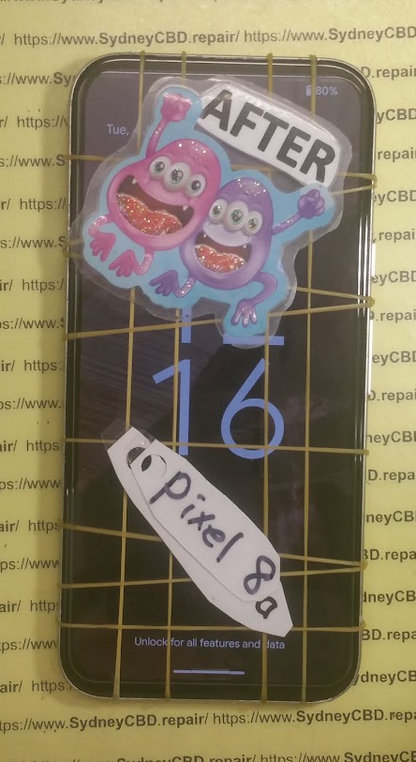 Google Pixel 8a Screen Replacement